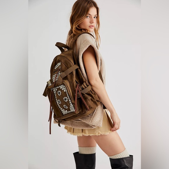 🌟1 LEFT🌟 Free People Berlin Studded Backpack✨ Brand New✨ - Picture 7 of 11